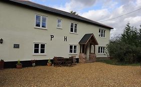 Phoenix House 3*